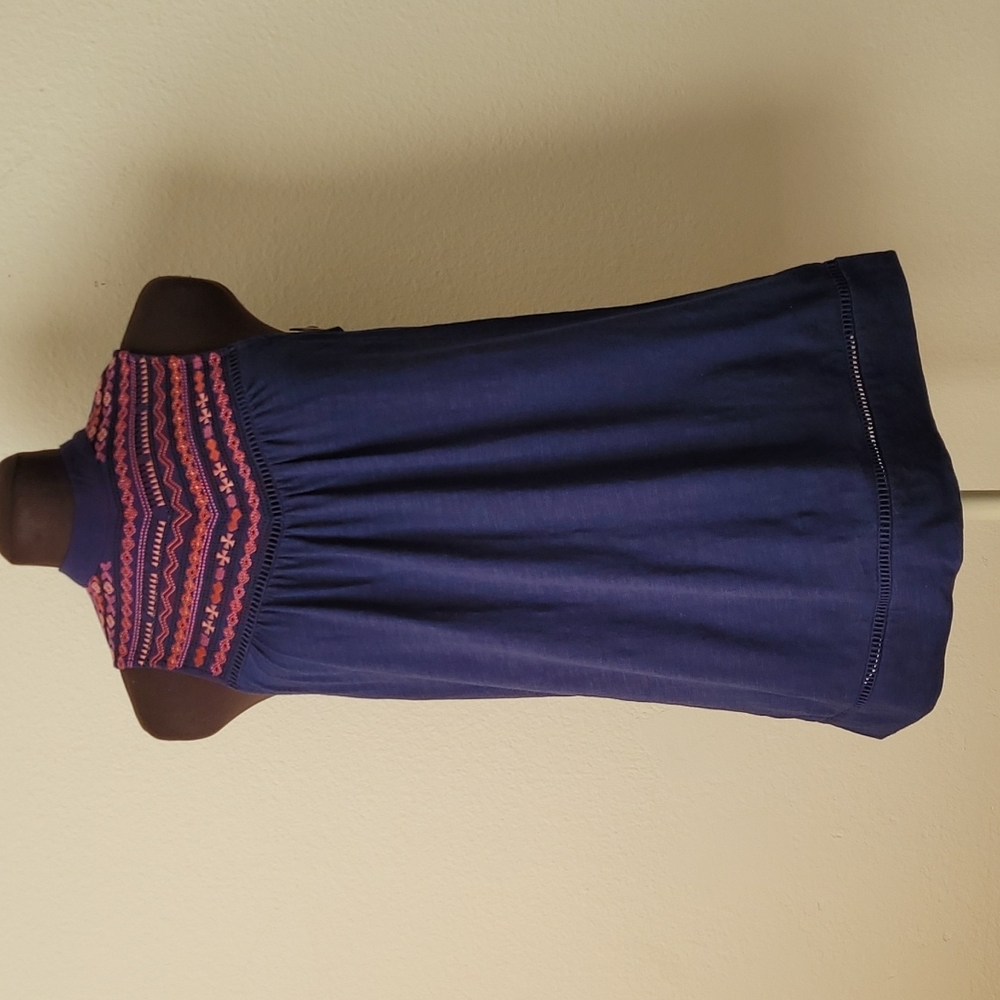 Knox Rose XS Navy Blue Embroidered Sleeveless Top